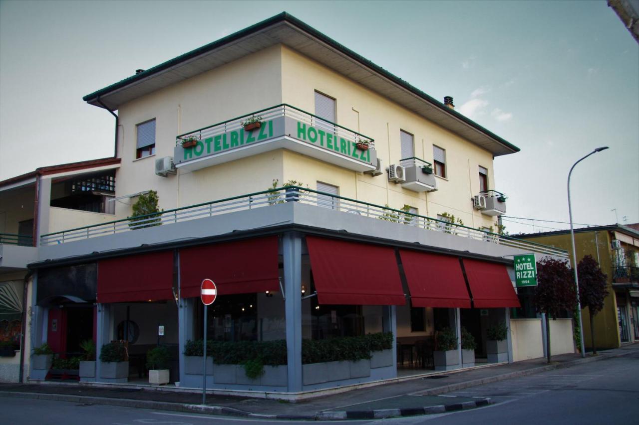 Hotel Rizzi Monticello Conte Otto Bagian luar foto